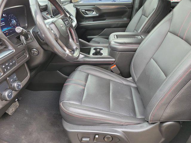 Photo of 2022 Black Chevrolet Suburban