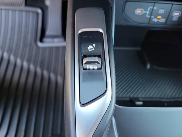 Photo of 2025 Wolf Gray Kia Sorento
