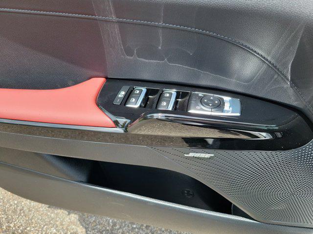 Photo of 2025 Snow White Pearl Kia K5