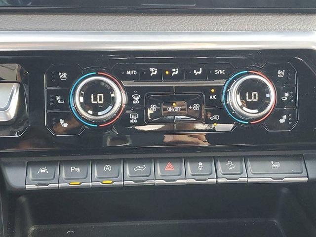 Photo of 2022 White Frost Tricoat GMC Sierra 1500