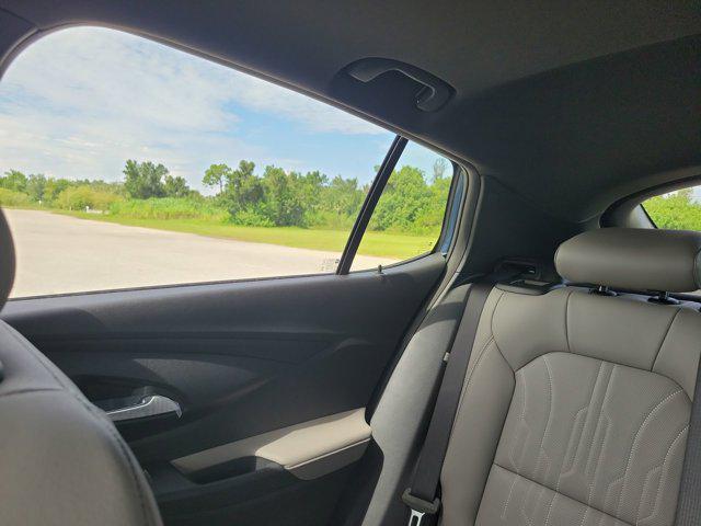 Photo of 2025 Ocean Blue Metallic Buick Envista