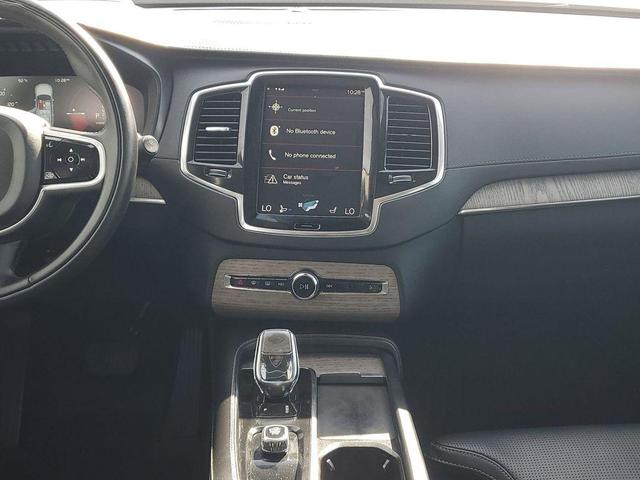 Photo of 2022 Savile Grey Metallic Volvo XC90 Recharge Plug-In Hybrid