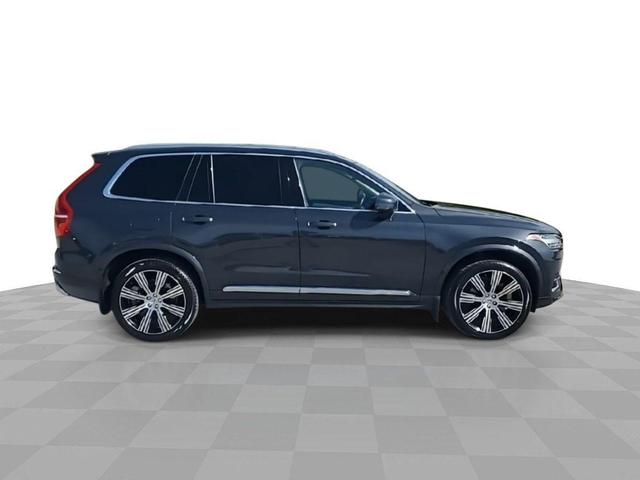 Photo of 2022 Savile Grey Metallic Volvo XC90 Recharge Plug-In Hybrid