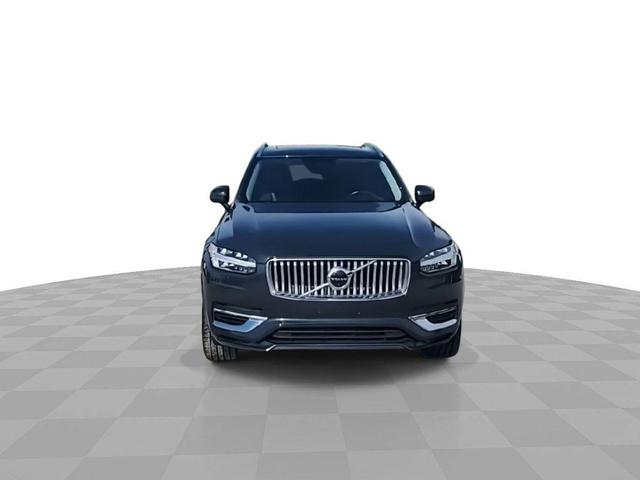 Photo of 2022 Savile Grey Metallic Volvo XC90 Recharge Plug-In Hybrid