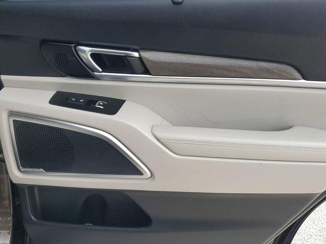 Photo of 2021 Dark Moss Kia Telluride