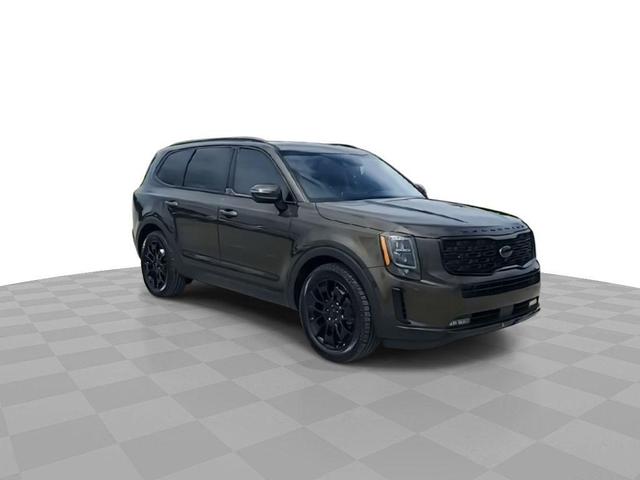 Photo of 2021 Dark Moss Kia Telluride