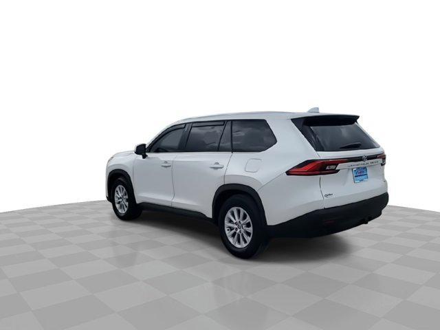 Photo of 2024 Wind Chill Pearl Toyota Grand Highlander