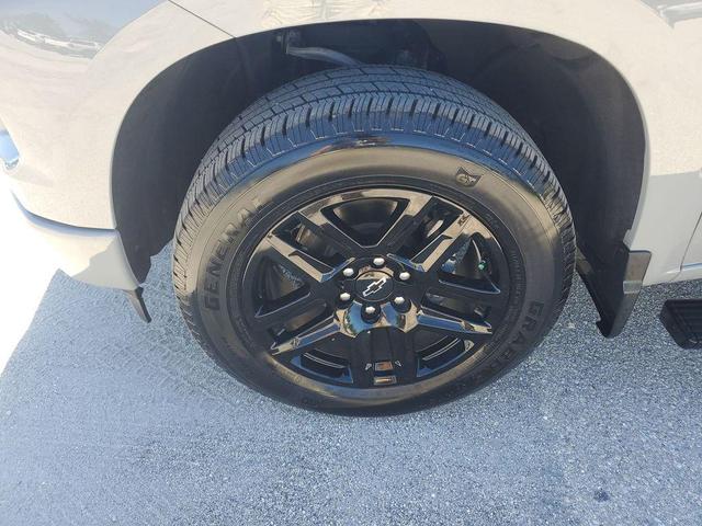 Photo of 2024 Slate Gray Metallic Chevrolet Silverado 1500