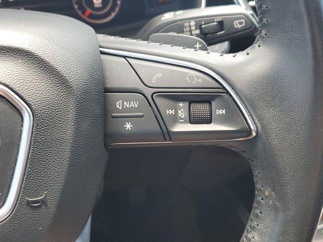 Photo of 2018 Florett Silver Metallic Audi Q7