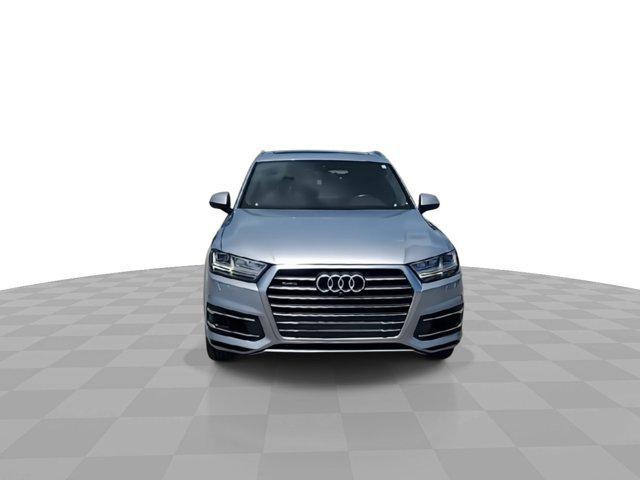 Photo of 2018 Florett Silver Metallic Audi Q7