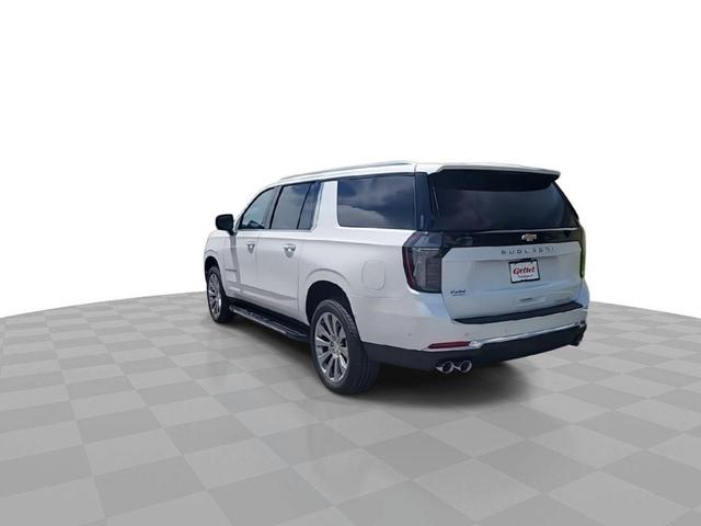 Photo of 2025 Iridescent Pearl Tricoat Chevrolet Suburban
