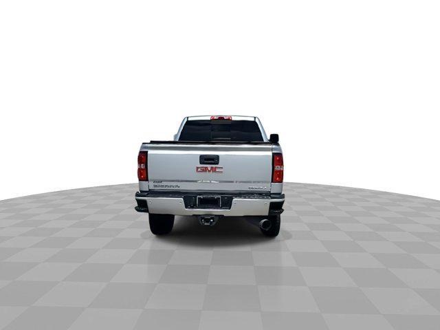Photo of 2017 Quicksilver Metallic GMC Sierra 2500