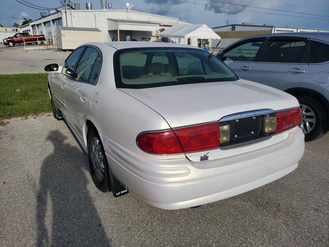 Photo of 2004 White Gold Buick LeSabre