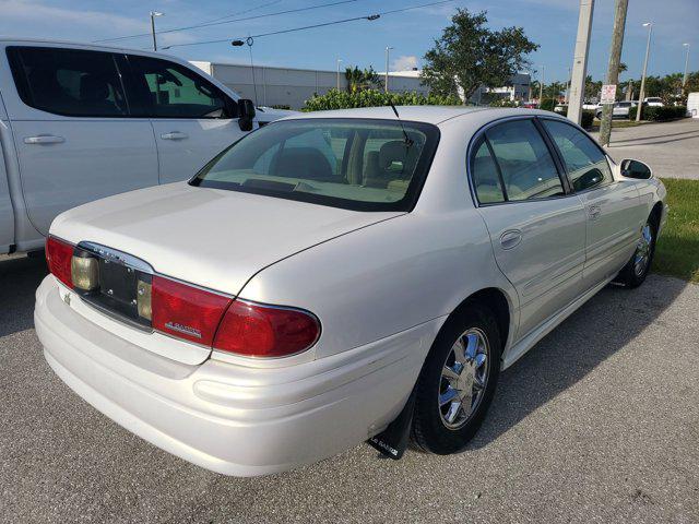 Photo of 2004 White Gold Buick LeSabre