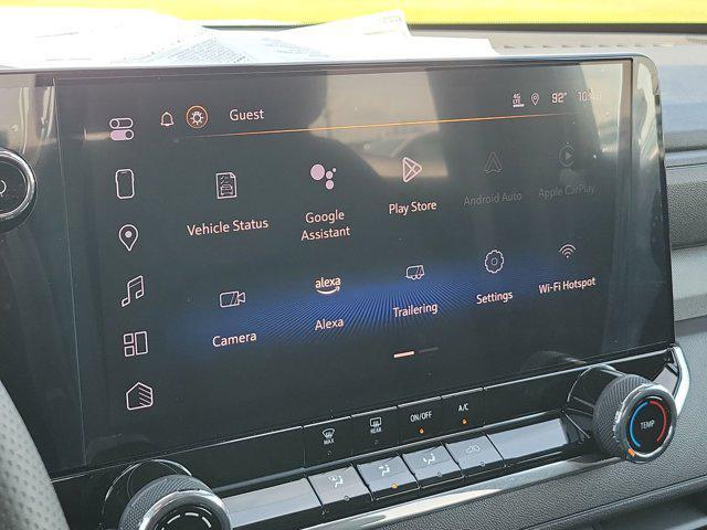 Photo of 2025 Summit White Chevrolet Colorado