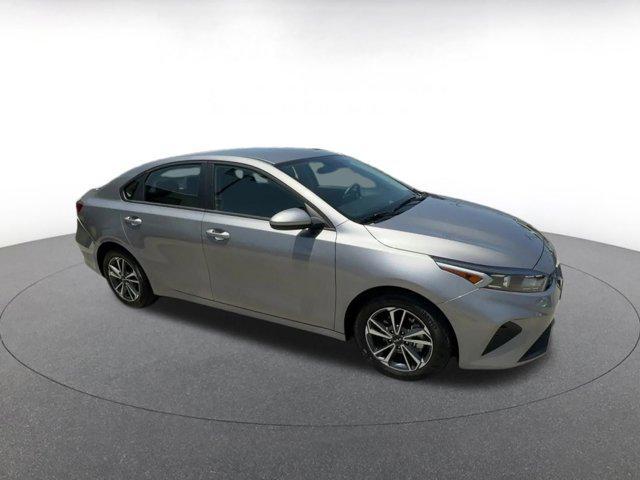 Photo of 2024 Steel Gray Kia Forte
