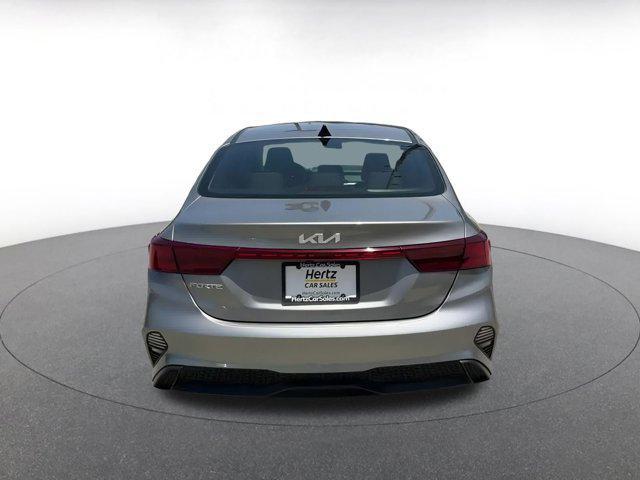 Photo of 2024 Steel Gray Kia Forte