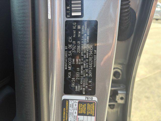Photo of 2024 Steel Gray Kia Forte