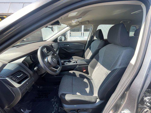 Photo of 2023 Gun Metallic Nissan Rogue