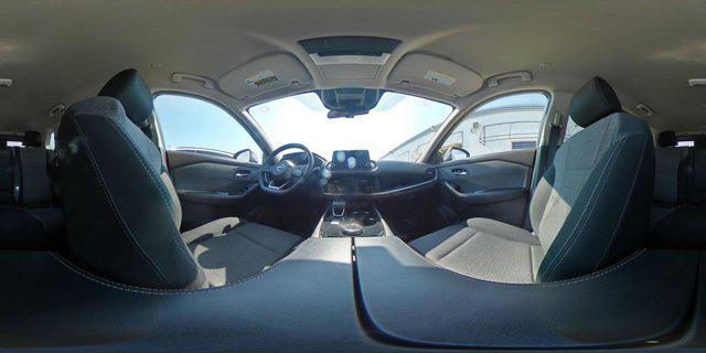 Photo of 2023 Gun Metallic Nissan Rogue
