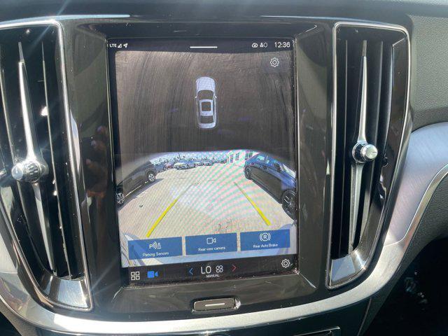 Photo of 2024 Gray Volvo S60