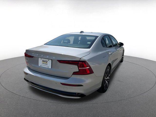 Photo of 2024 Gray Volvo S60