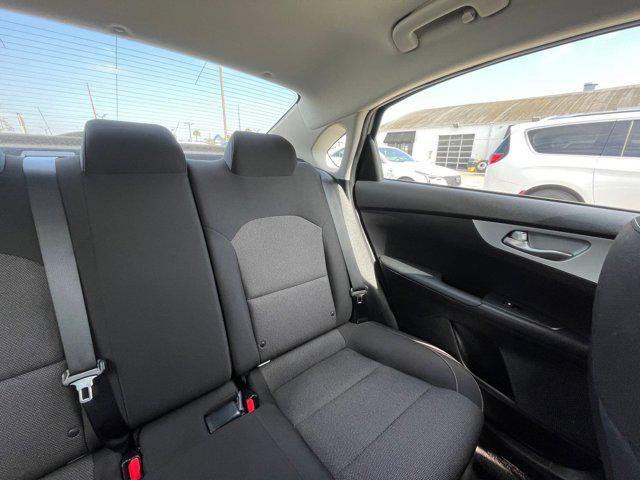 Photo of 2024 Snow White Pearl Kia Forte