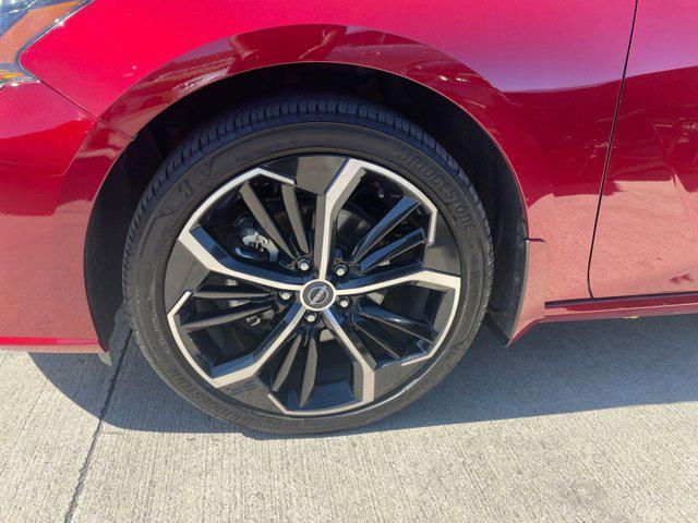 Photo of 2024 Scarlet Ember Nissan Altima