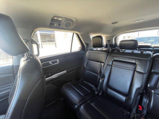 Photo of 2024 Carbonized Gray Metallic Ford Explorer