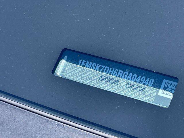 Photo of 2024 Carbonized Gray Metallic Ford Explorer
