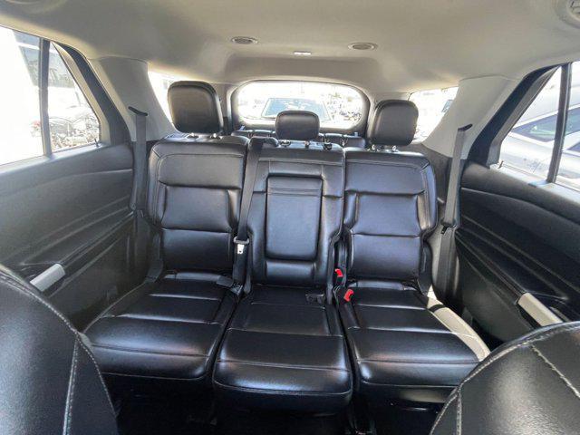Photo of 2024 Carbonized Gray Metallic Ford Explorer