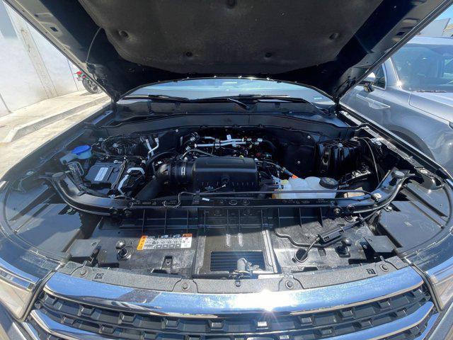 Photo of 2024 Carbonized Gray Metallic Ford Explorer