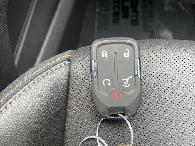 Photo of 2024 Summit White GMC Terrain