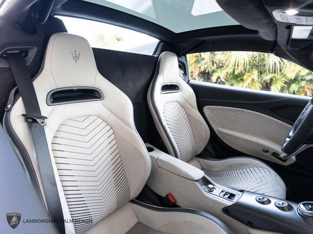 Photo of 2024 GREY Maserati MC20