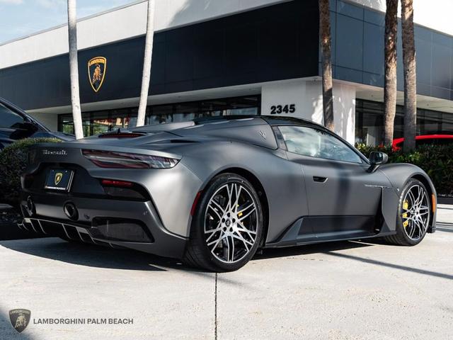 Photo of 2024 GREY Maserati MC20