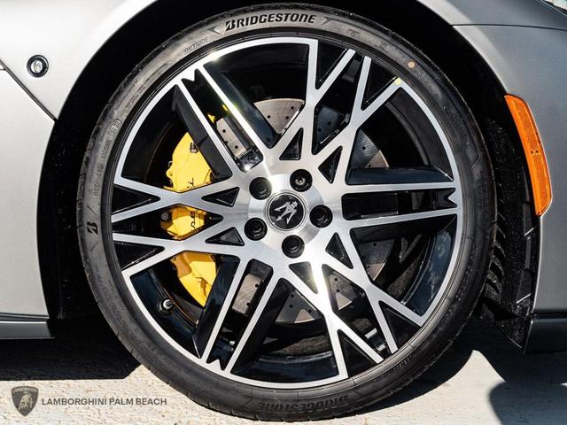 Photo of 2024 GREY Maserati MC20