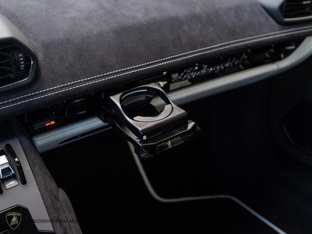 Photo of 2024 A Lamborghini Huracan Tecnica