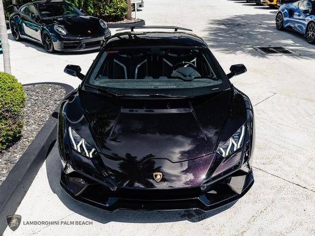 Photo of 2024 A Lamborghini Huracan Tecnica