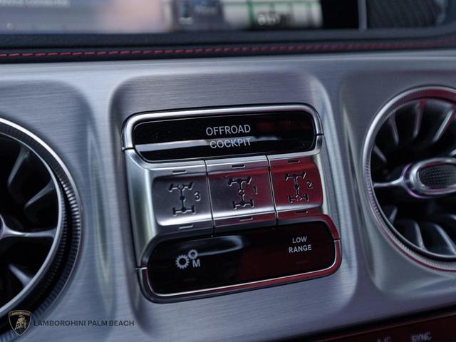 Photo of 2025 WHITE Mercedes-Benz AMG G 63