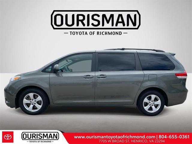 2012 Toyota Sienna