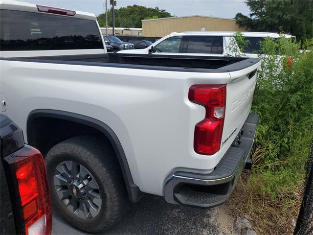 Photo of 2024 Summit White Chevrolet Silverado 2500