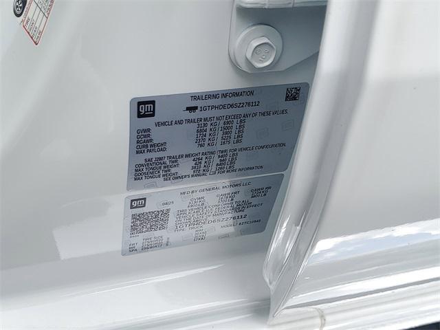 Photo of 2025 Summit White GMC Sierra 1500