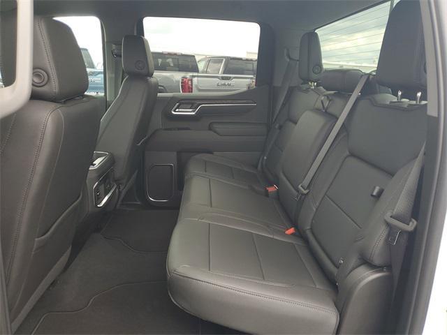 Photo of 2025 Summit White GMC Sierra 1500