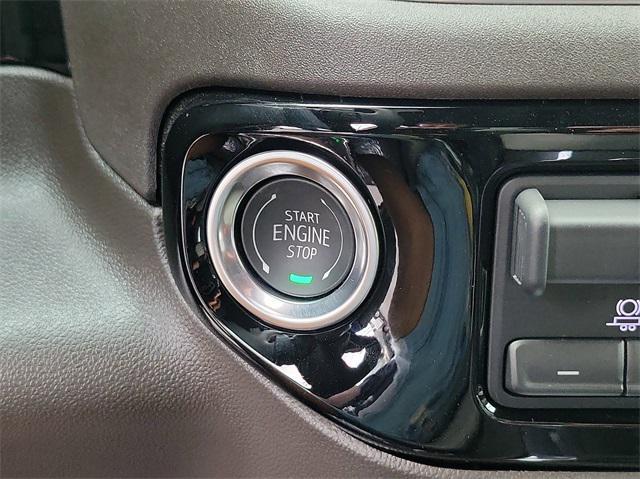 Photo of 2025 Onyx Black GMC Sierra 1500