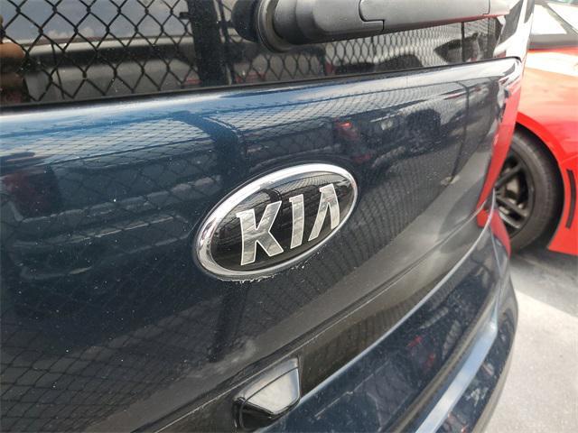 Photo of 2018 Mysterious Blue Kia Soul