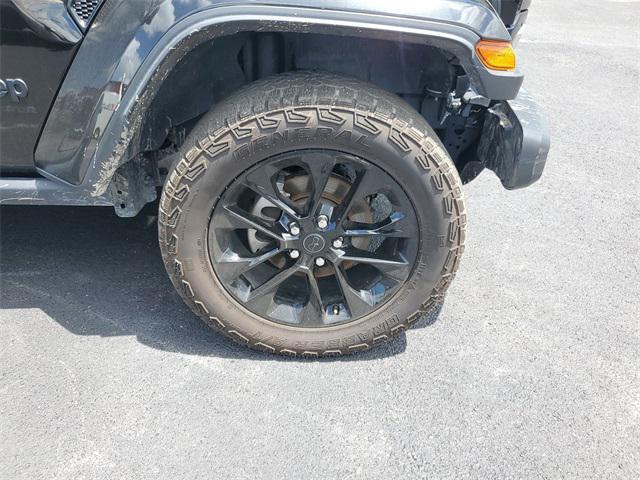 Photo of 2024 Black Clearcoat Jeep Gladiator