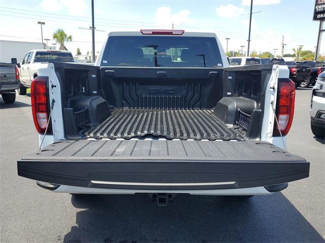 Photo of 2025 Summit White GMC Sierra 1500