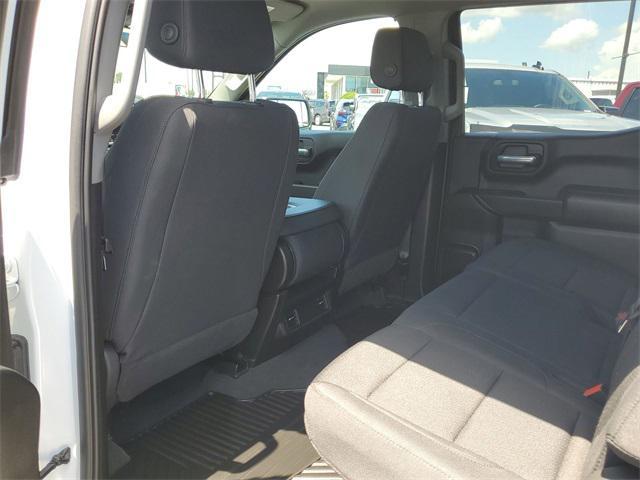 Photo of 2025 Summit White GMC Sierra 1500