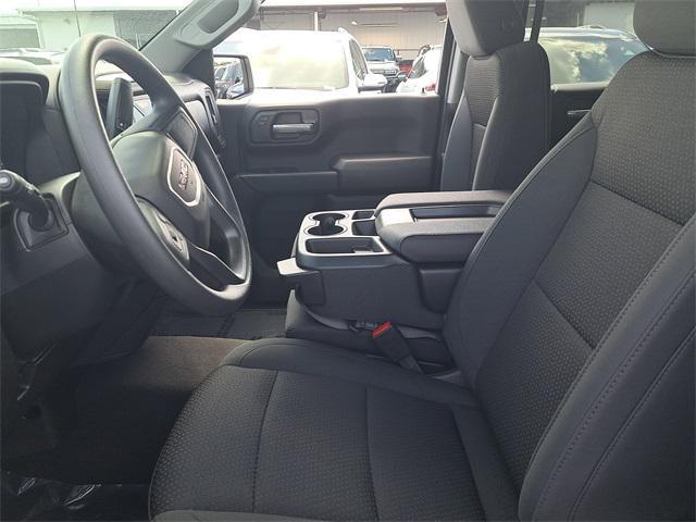 Photo of 2025 Summit White GMC Sierra 1500