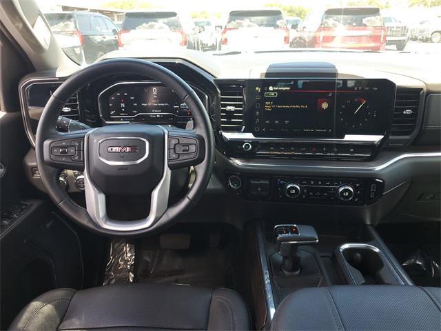 Photo of 2023 Onyx Black GMC Sierra 1500